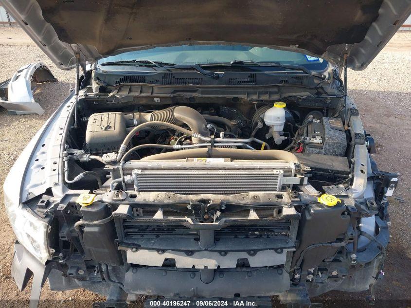 RAM 1500 CLASSIC TRADESMAN QUAD CAB 4X2 6'4 BOX 2020