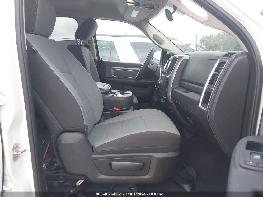 RAM 1500 CLASSIC SLT  4X4 6'4 BOX 2024