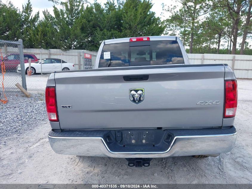 RAM 1500 CLASSIC SLT  4X4 5'7 BOX 2023