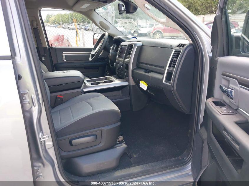 RAM 1500 CLASSIC SLT  4X4 5'7 BOX 2023