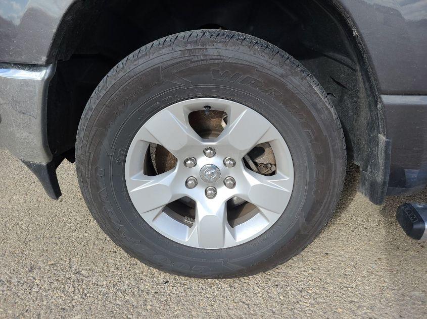 RAM 1500 BIG HORN  4X4 5'7 BOX 2022