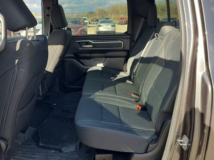 RAM 1500 BIG HORN  4X4 5'7 BOX 2022