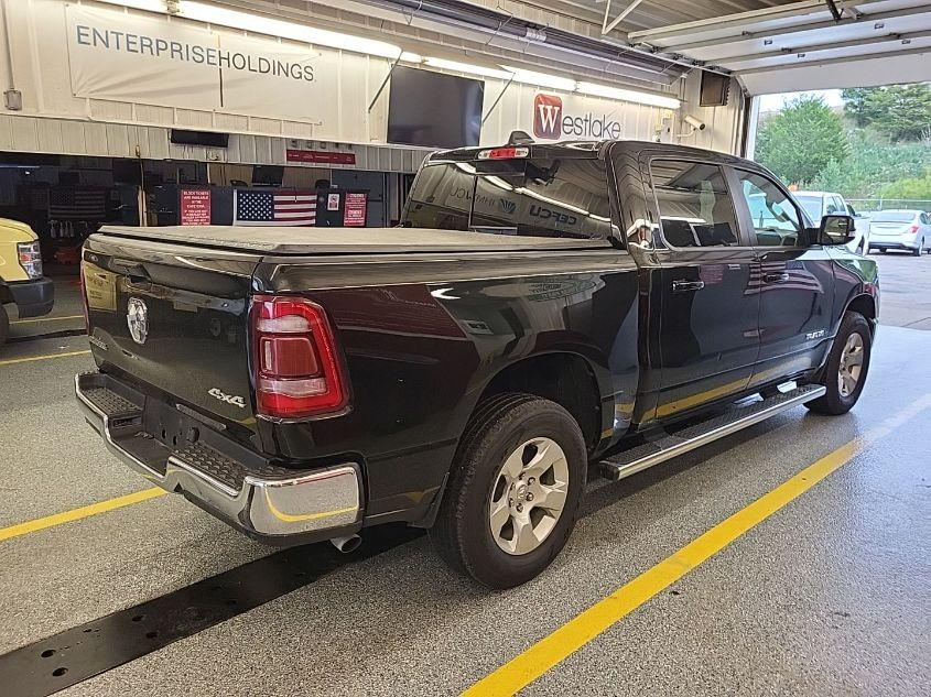 RAM 1500 BIG HORN  4X4 5'7 BOX 2022