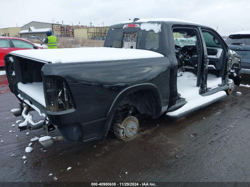 RAM 1500 LARAMIE  4X4 5'7 BOX 2022