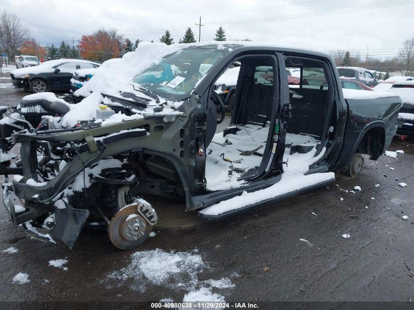 RAM 1500 LARAMIE  4X4 5'7 BOX 2022