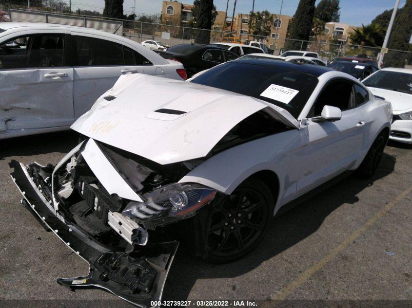 FORD MUSTANG  2020