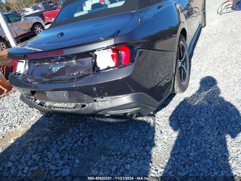 FORD MUSTANG ECOBOOST PREMIUM 2024