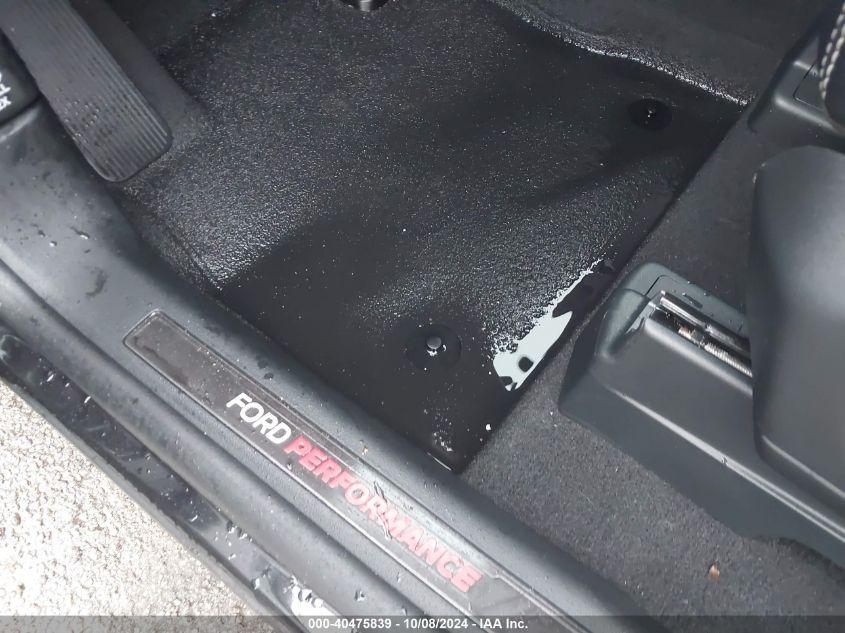 FORD EXPLORER ST 2024