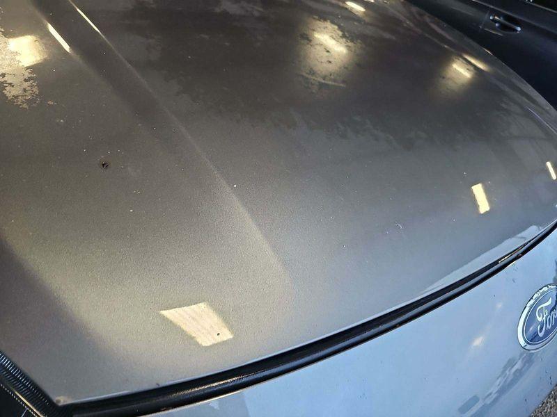 FORD ESCAPE SE HYBRID 2021