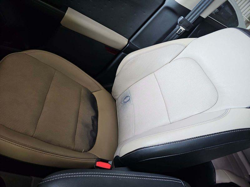 FORD ESCAPE TITANIUM HYBRID 2020