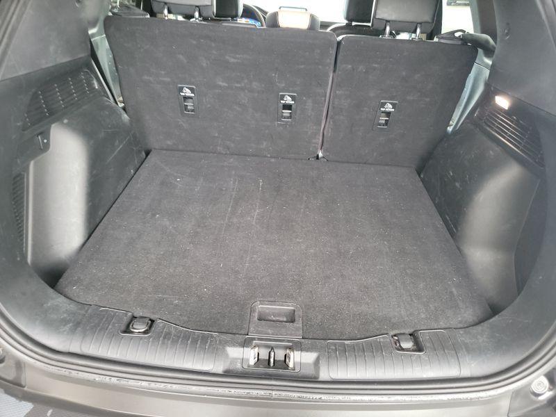 FORD ESCAPE TITANIUM HYBRID 2020