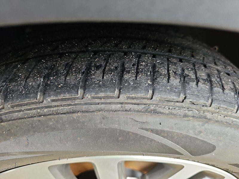 FORD ESCAPE TITANIUM HYBRID 2020