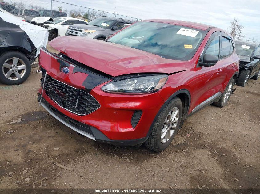 FORD ESCAPE SE 2022