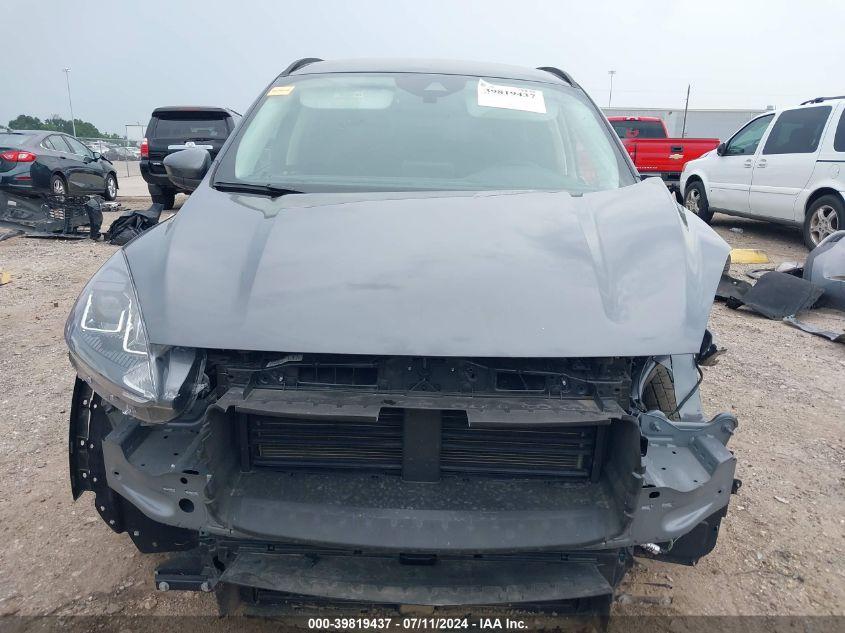 FORD ESCAPE SEL 2022