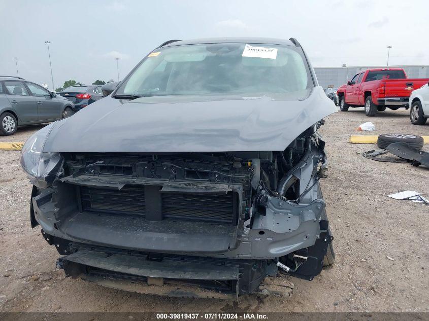 FORD ESCAPE SEL 2022