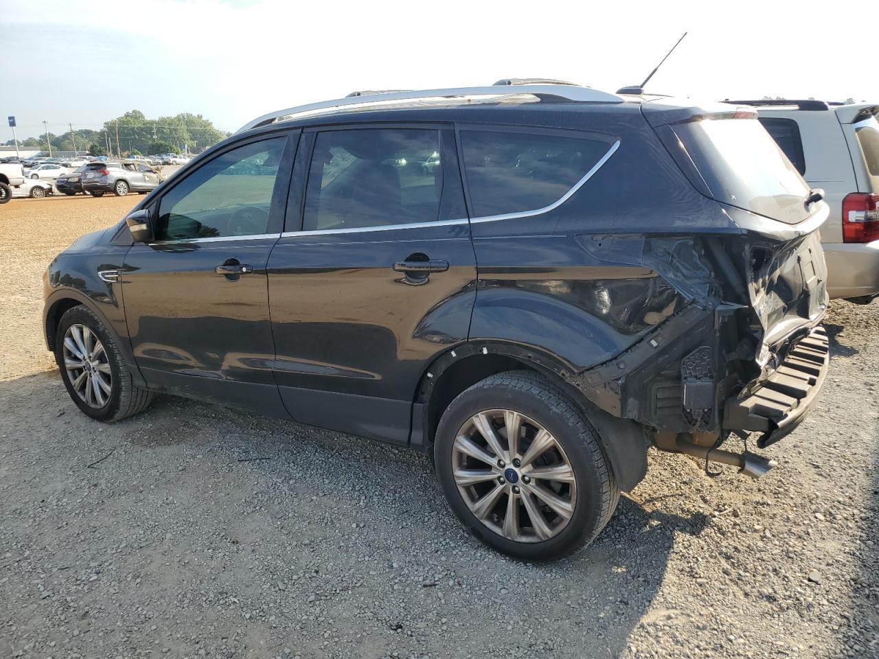 FORD ESCAPE TIT 2017