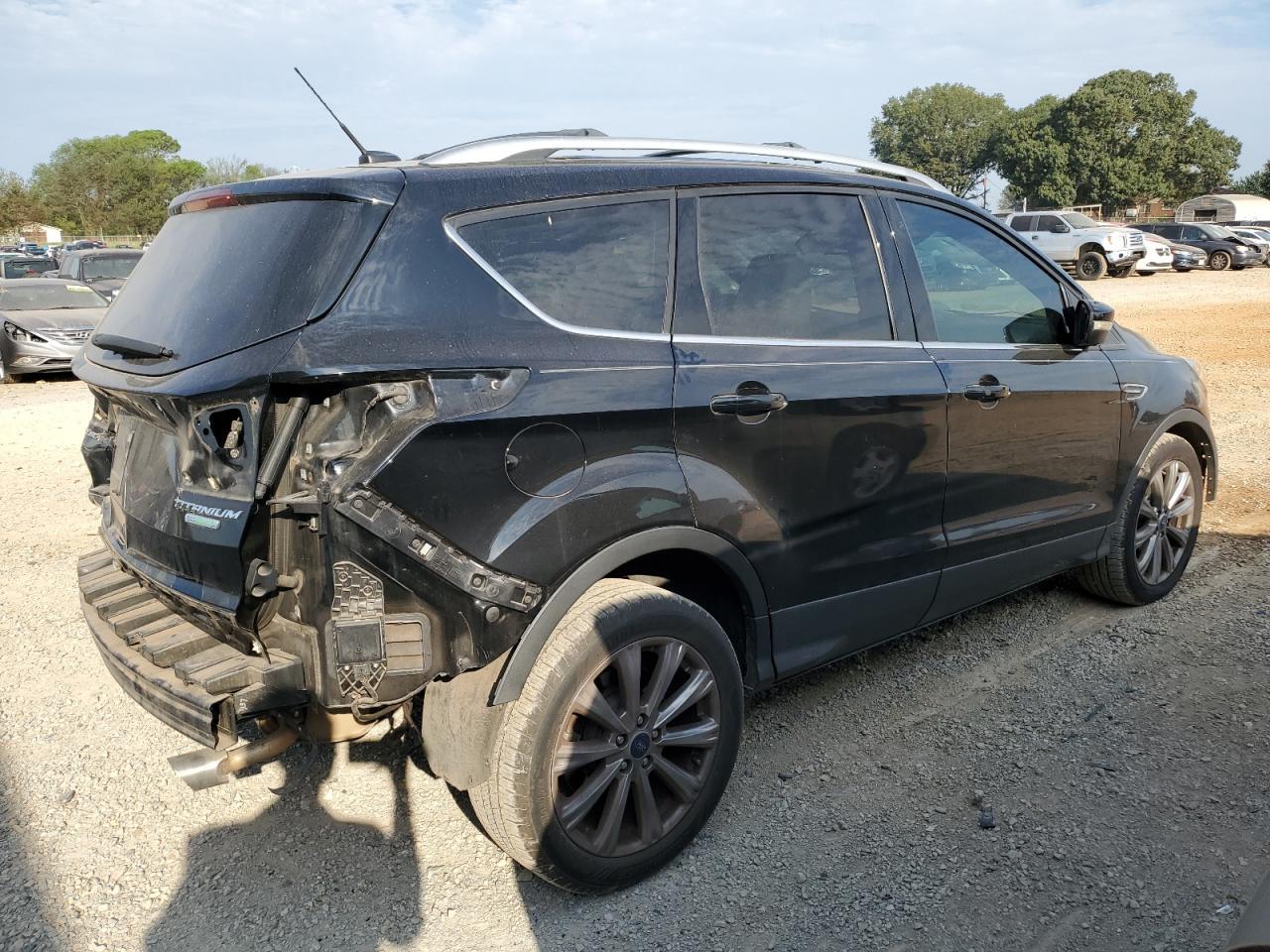 FORD ESCAPE TIT 2017