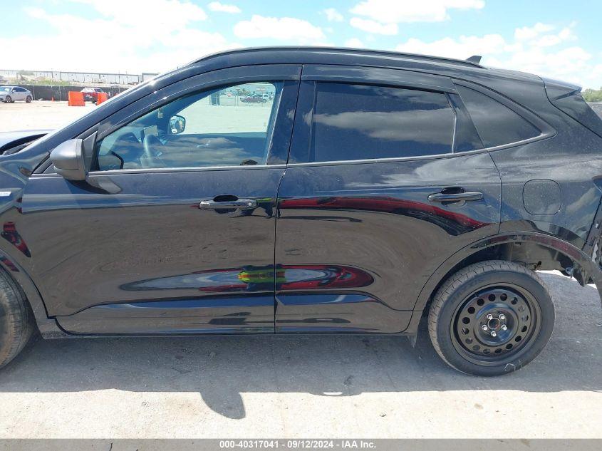 FORD ESCAPE ST-LINE 2023