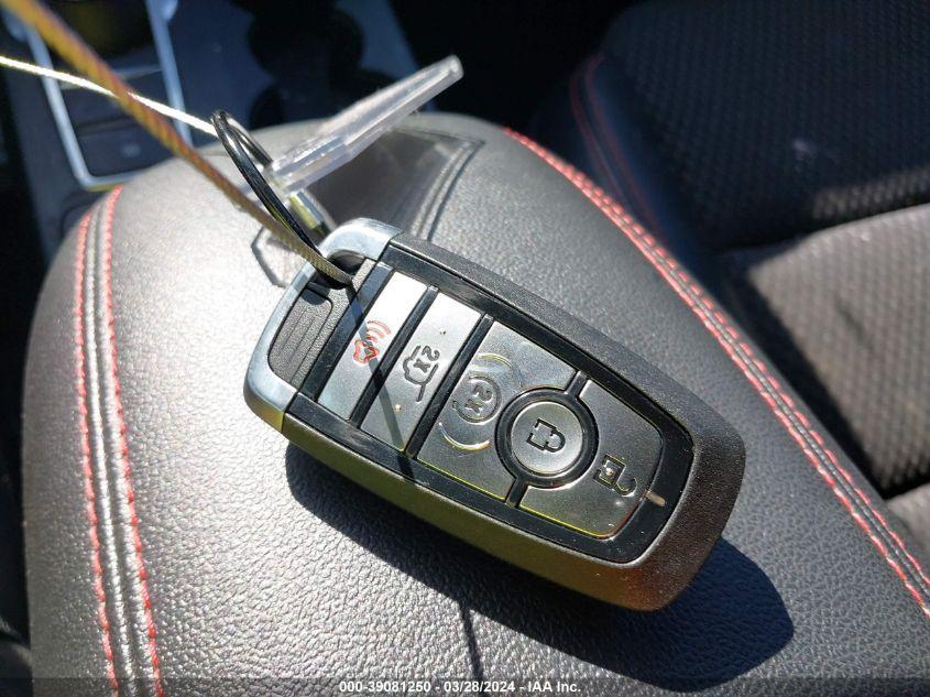 FORD ESCAPE ST-LINE 2023