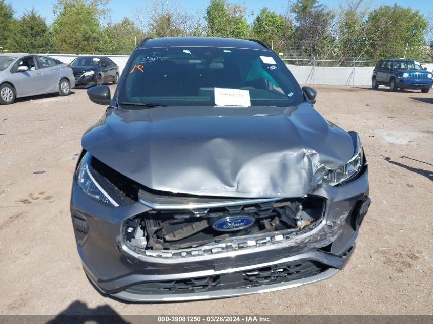 FORD ESCAPE ST-LINE 2023