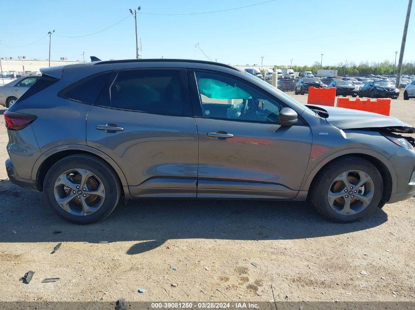 FORD ESCAPE ST-LINE 2023