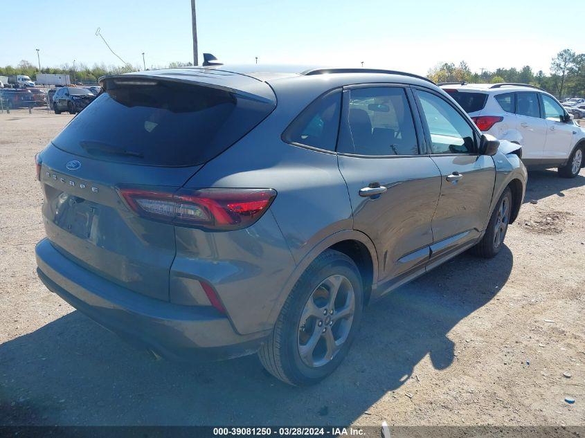 FORD ESCAPE ST-LINE 2023