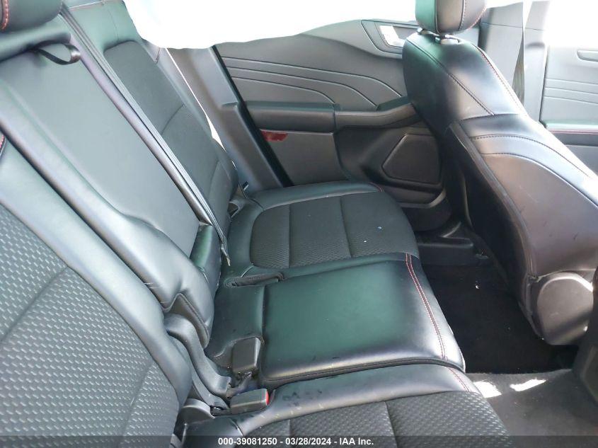 FORD ESCAPE ST-LINE 2023