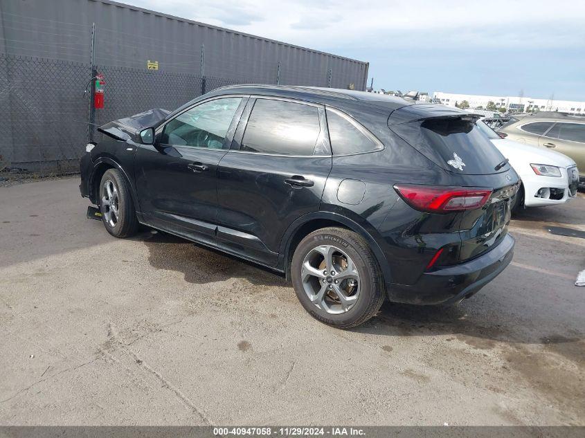 FORD ESCAPE ST-LINE 2023