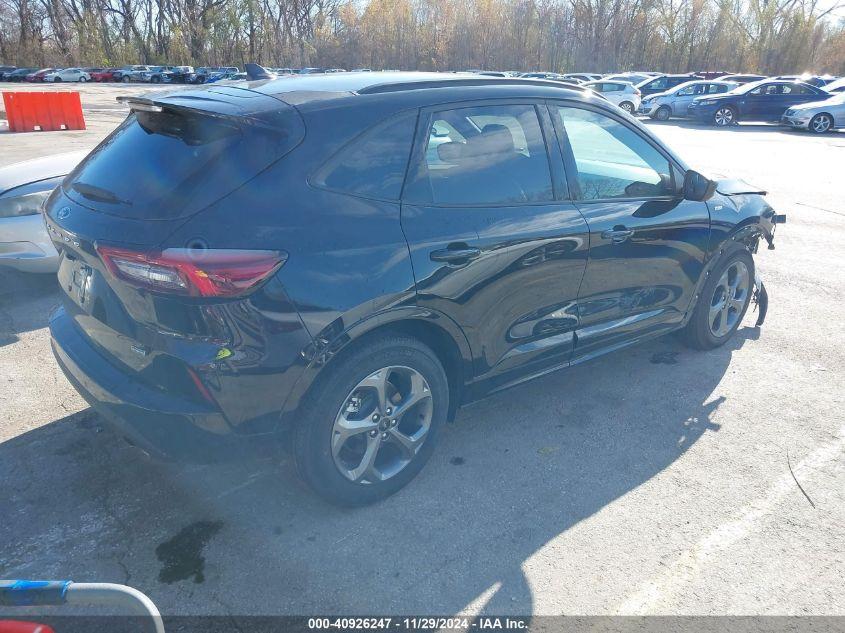 FORD ESCAPE ST-LINE 2024