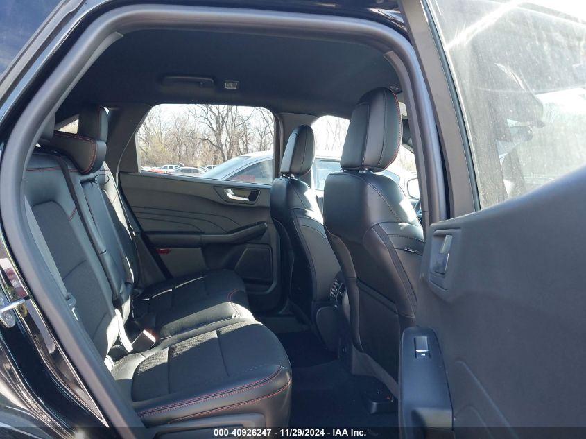 FORD ESCAPE ST-LINE 2024