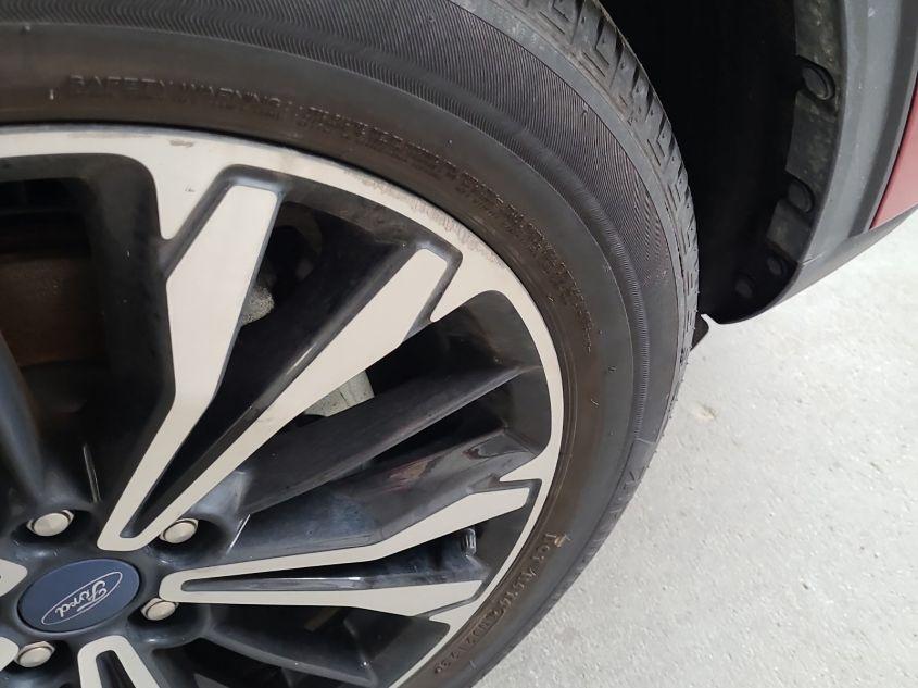 FORD ESCAPE SE HYBRID 2021