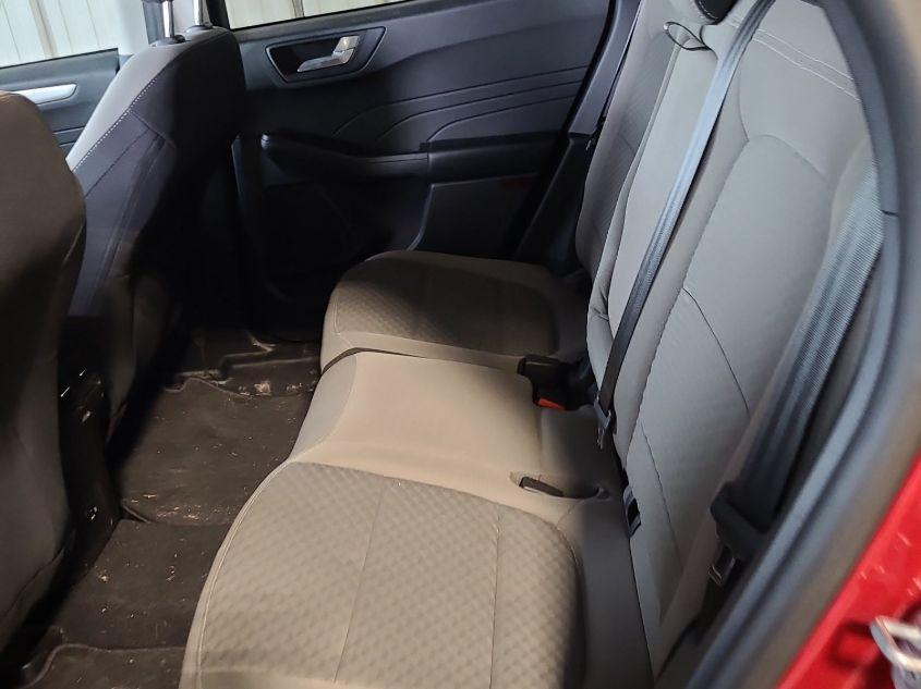 FORD ESCAPE SE HYBRID 2021