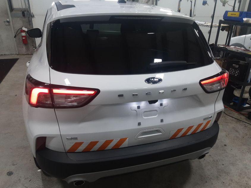 FORD ESCAPE SE 2020