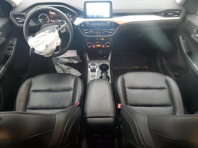 FORD ESCAPE SEL 2022