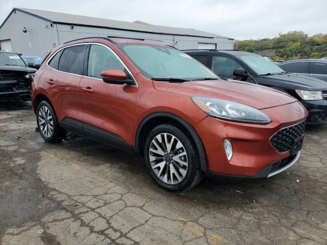 FORD ESCAPE TIT 2020