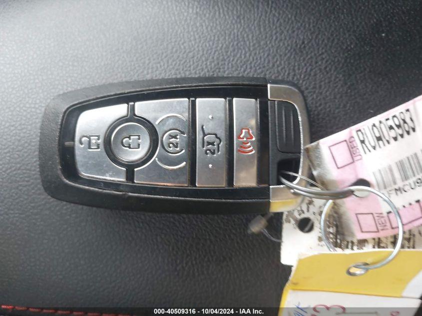 FORD ESCAPE ST-LINE 2024