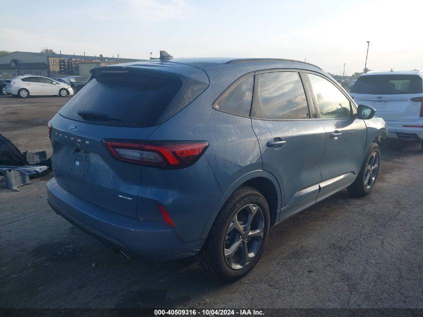 FORD ESCAPE ST-LINE 2024