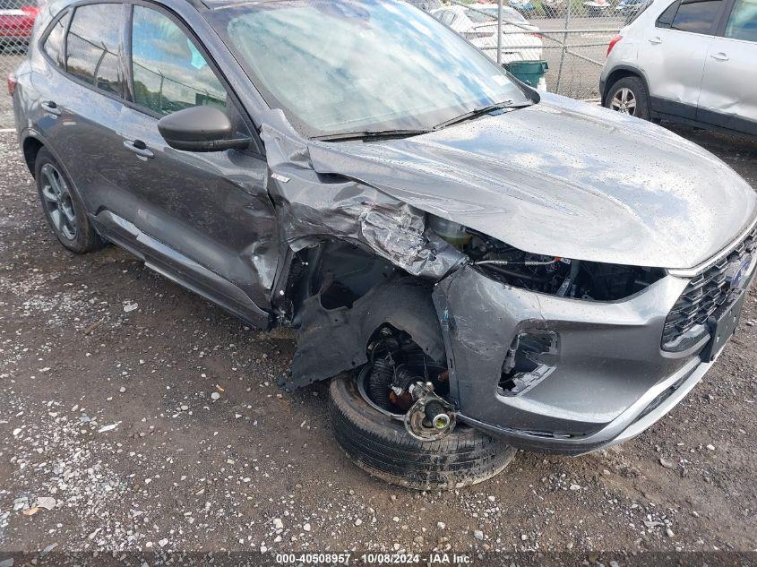 FORD ESCAPE ST-LINE 2024