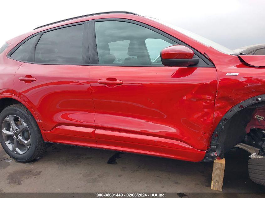 FORD ESCAPE ST-LINE SELECT 2023