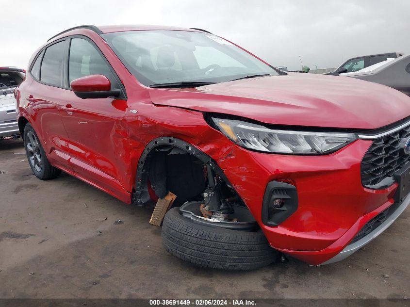 FORD ESCAPE ST-LINE SELECT 2023