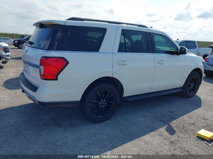 FORD EXPEDITION XLT 2024