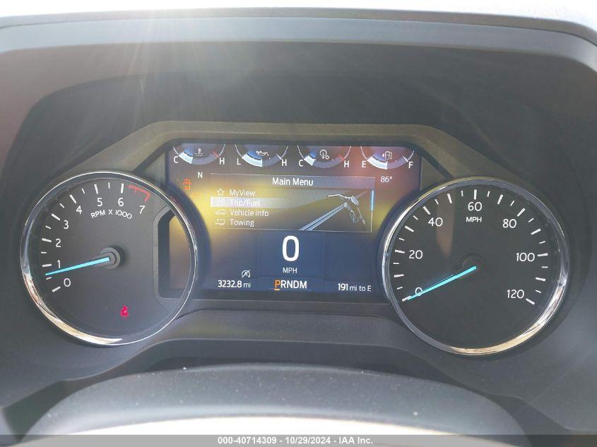 FORD EXPEDITION XLT 2024