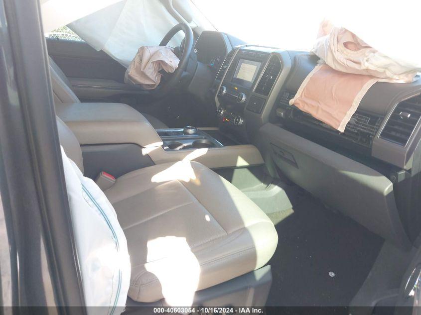 FORD EXPEDITION XLT 2020