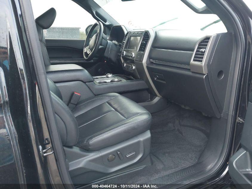 FORD EXPEDITION XLT 2021