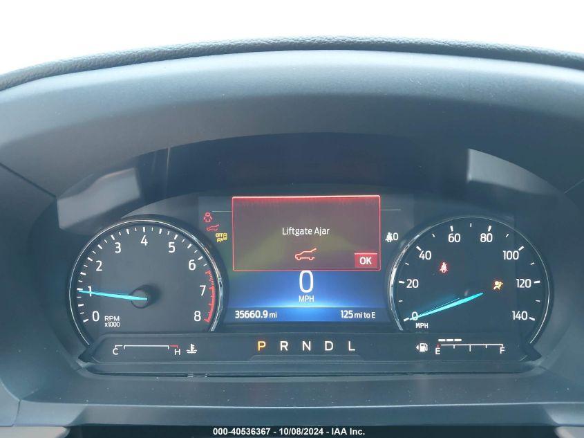 FORD EXPLORER XLT 2022