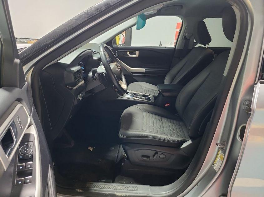 FORD EXPLORER XLT 2020