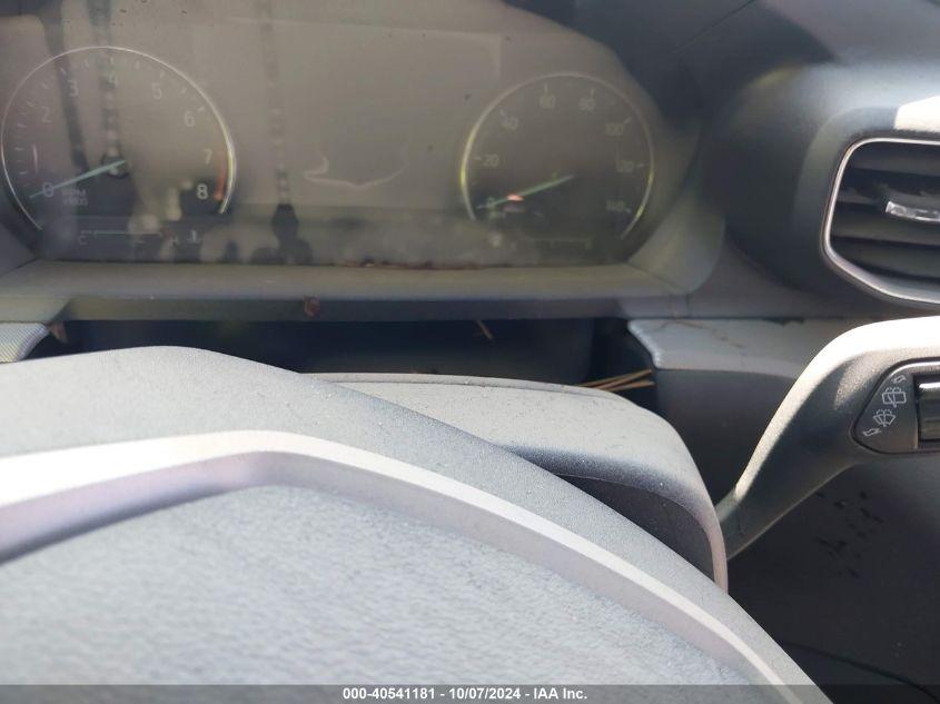 FORD EXPLORER XLT 2023