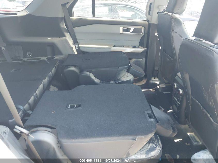 FORD EXPLORER XLT 2023