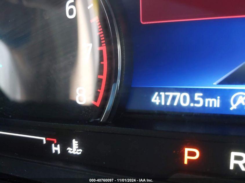 FORD EXPLORER XLT 2021