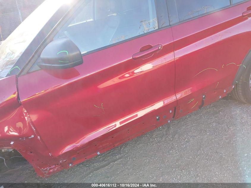 FORD EXPLORER XLT 2023